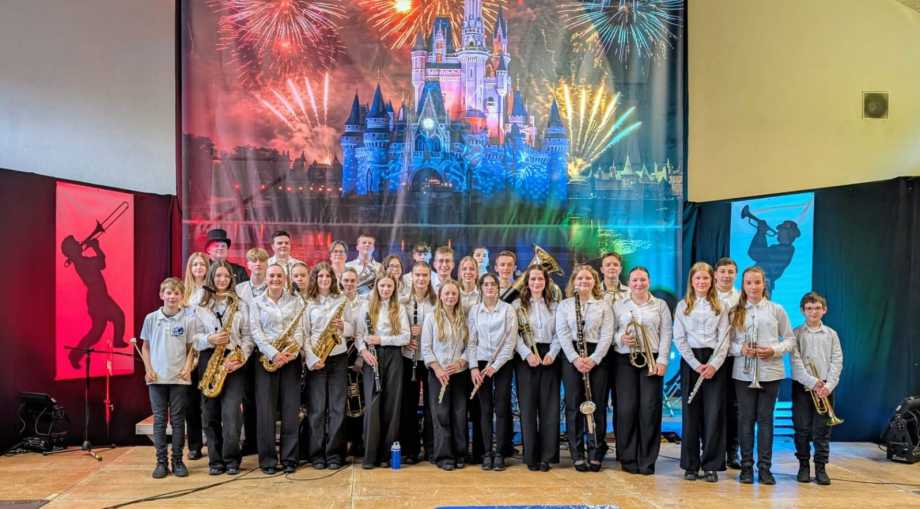 Blasorchester bei Konzertauftritt in Sachsen